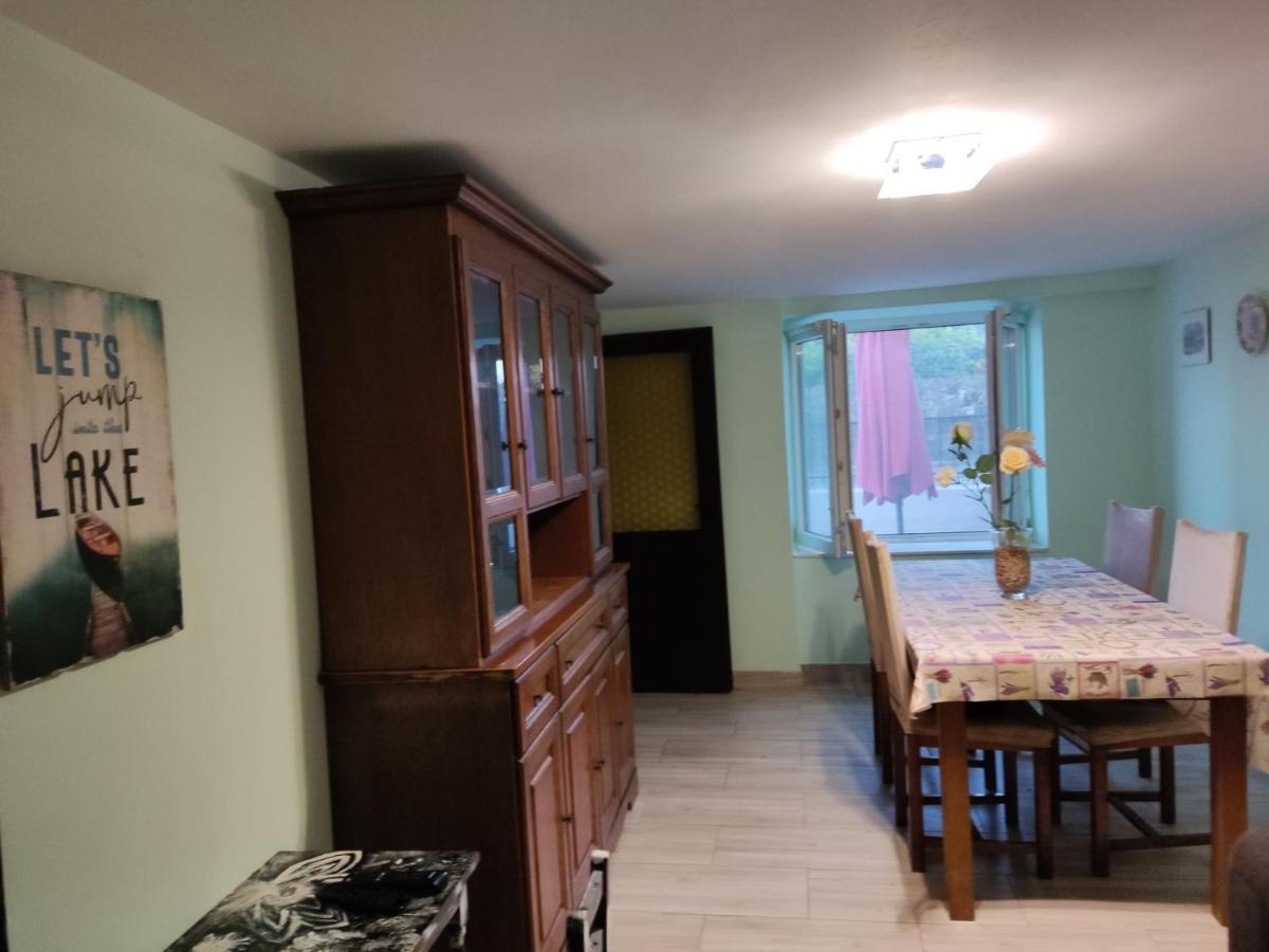 Appartamento Apartman Zdravko Premantura Esterno foto